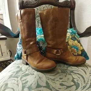 Borne motorcycle boots